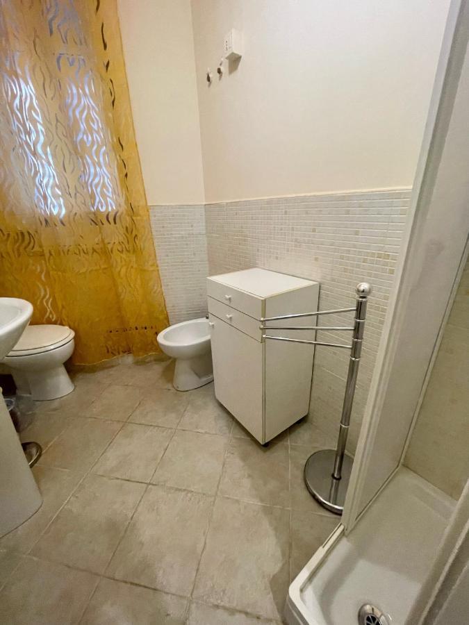 פלרמו Apartament Dimora Di Maury A Due Passi Dai Trasporti E Da Ballaro מראה חיצוני תמונה