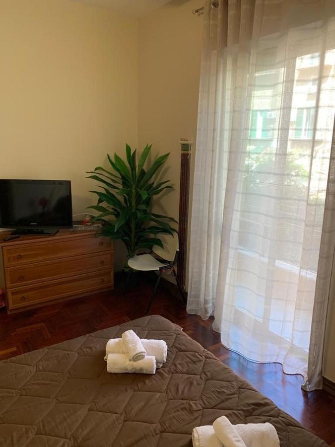 פלרמו Apartament Dimora Di Maury A Due Passi Dai Trasporti E Da Ballaro מראה חיצוני תמונה