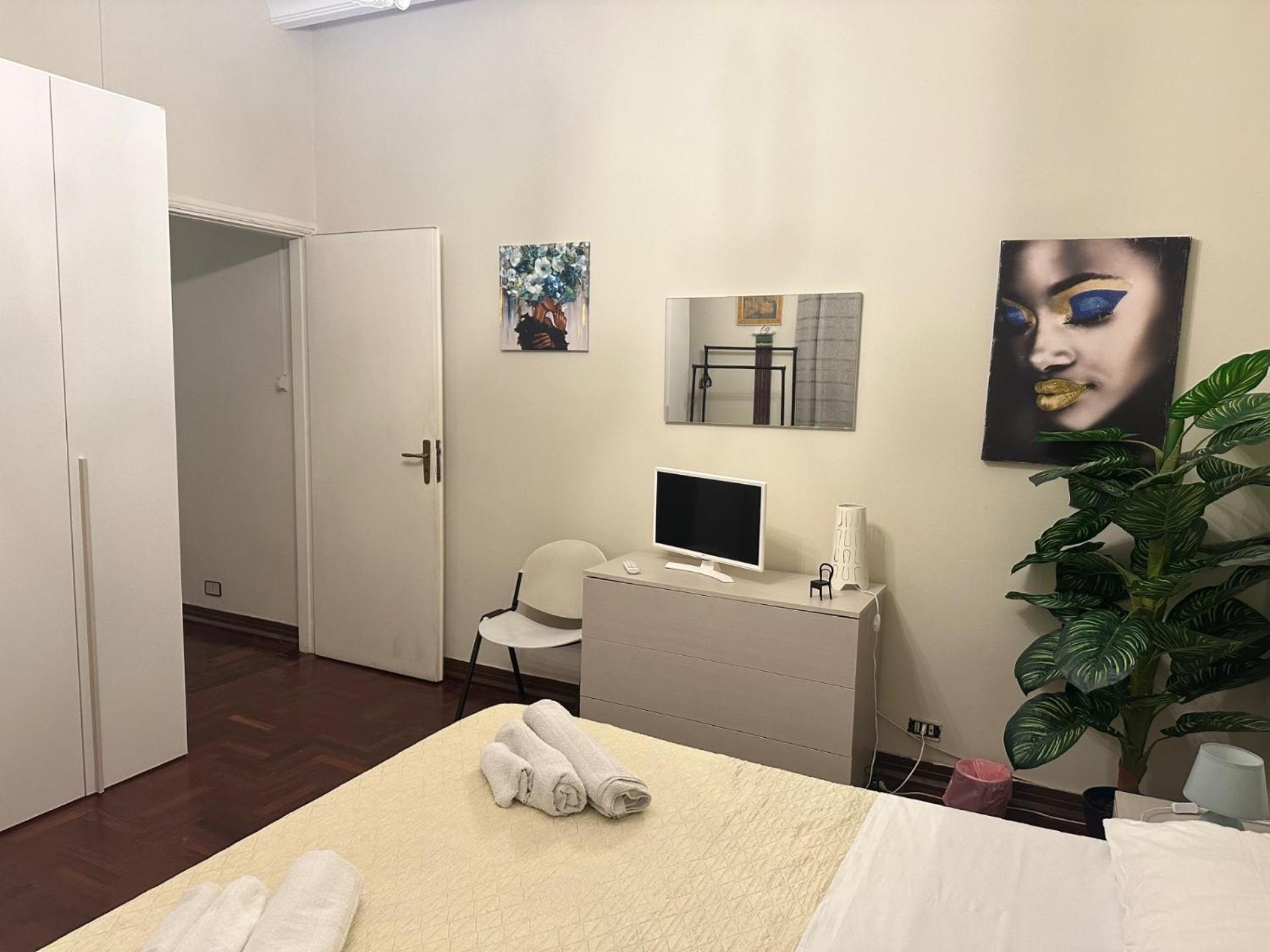 פלרמו Apartament Dimora Di Maury A Due Passi Dai Trasporti E Da Ballaro מראה חיצוני תמונה